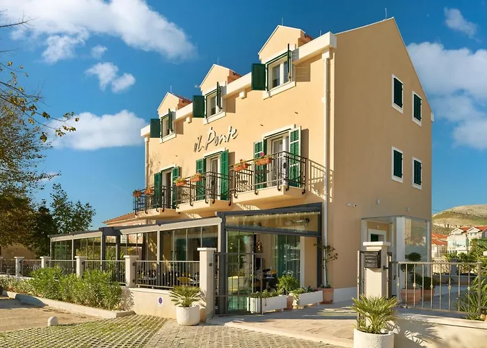 Luxury Il Ponte לינה וארוחת בוקר 3*