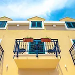 Luxury Il Ponte Bed & Breakfast 3*